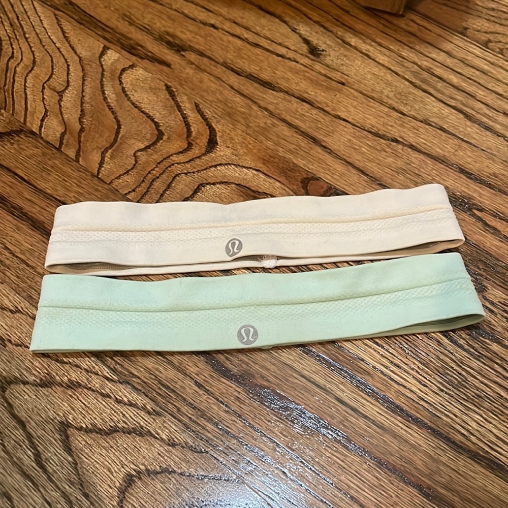 2 Lululemon headbands
